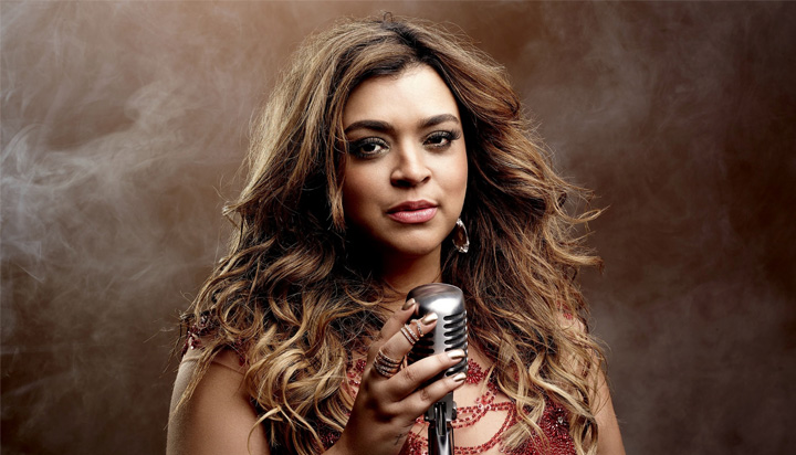 Homenagem eterna! Preta Gil ganha estátua em Copacabana ao lado de Gilberto Gil