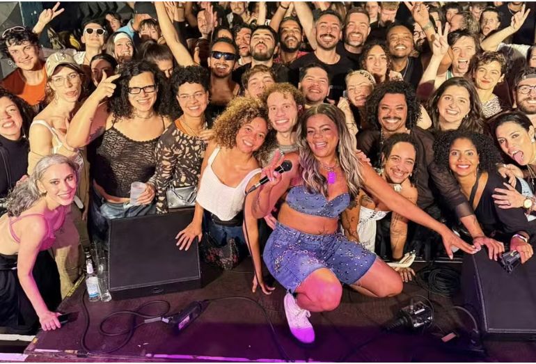 Tati Quebra Barraco celebra nova fase com EP e turnê histórica na Europa