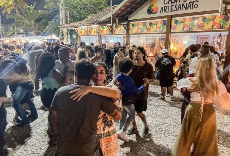 Evento com 10 Horas de puro forró Caiçara, aconteceu em Cabo Frio