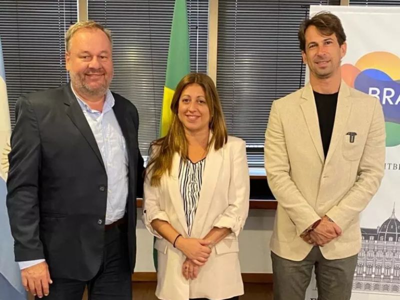 Búzios participa de reuniões na Argentina de olho no mercado de turismo sul-americano