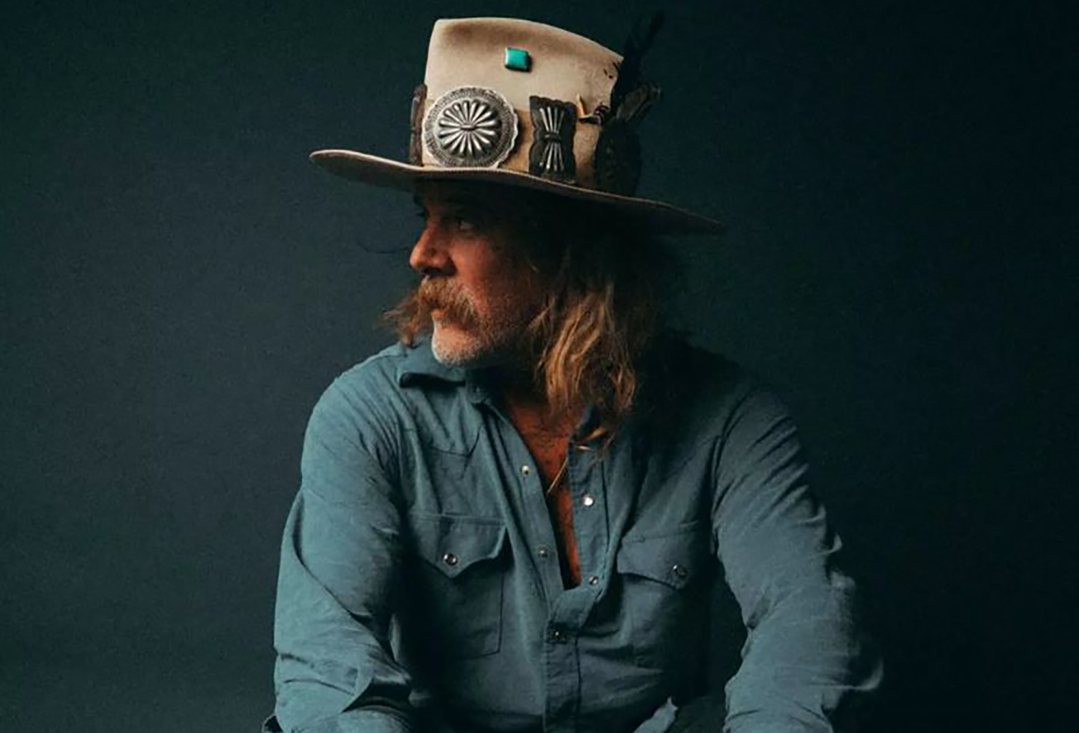 Cantor Donavon Frankereiter fecha edição do REMA Sounds em Saquarema
