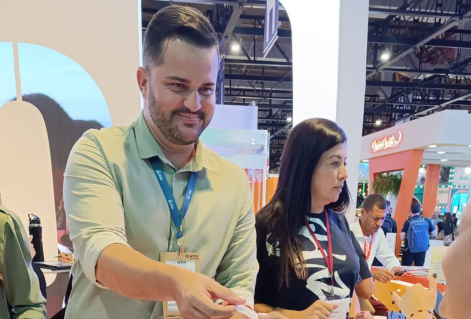 Arraial do Cabo marca presença na maior feira de turismo da América Latina