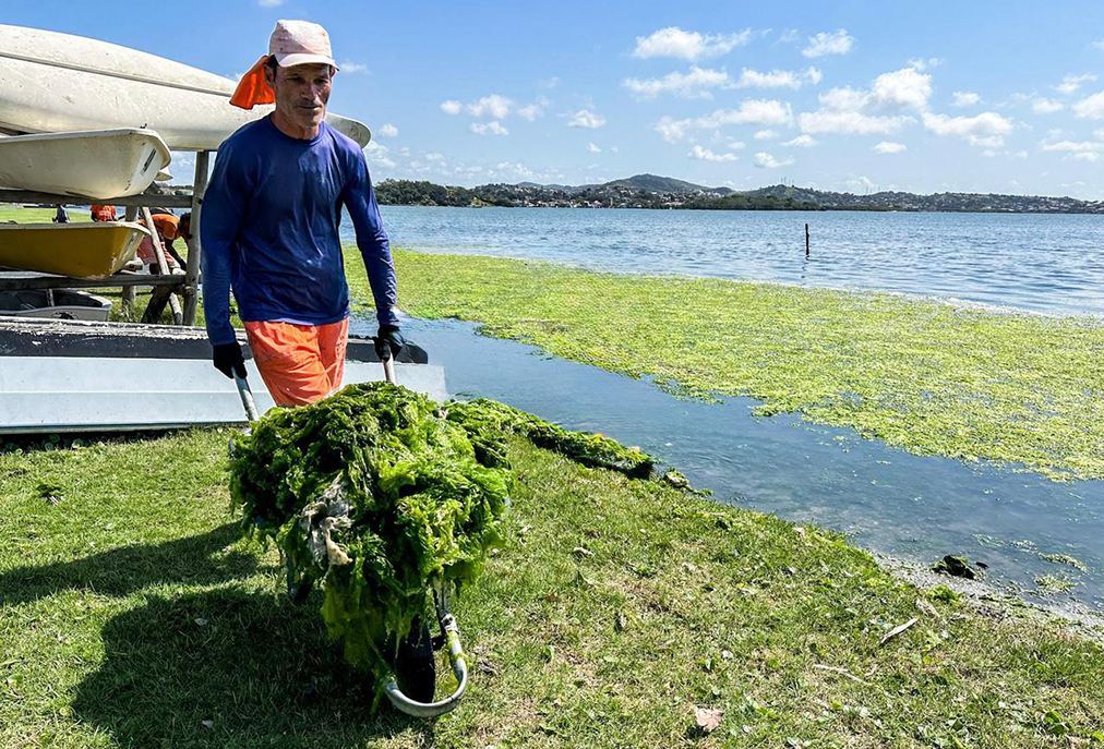 Meio Ambiente e Comsercaf atuam juntos em retirada de matéria orgânica em Cabo Frio