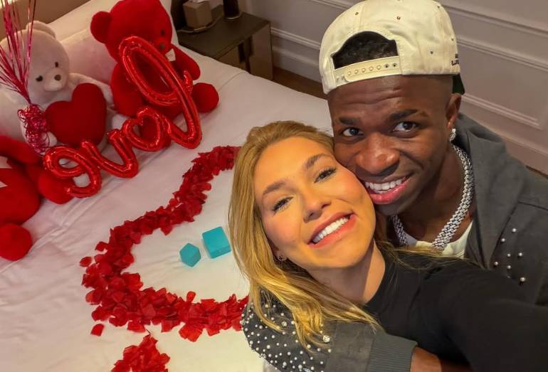 Agora é oficial: Virginia Fonseca e Vini Jr. assumem namoro