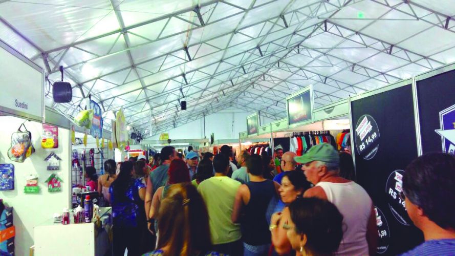 Programação cultural cabo-friense leva ofertas de até 70% aquecem a Feira + Forte em novembro