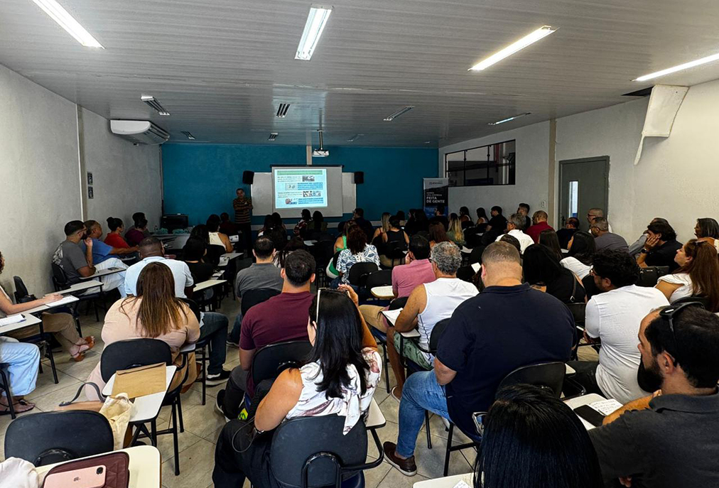 Cabo Frio reúne profissionais para debate sobre nova legislação