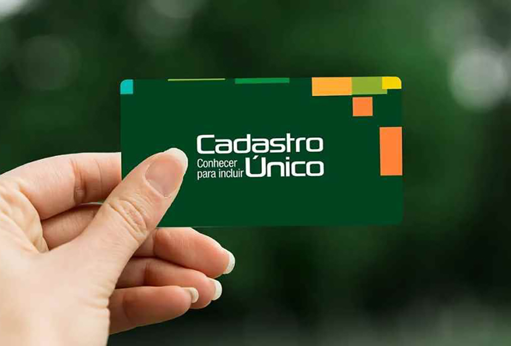 Mutirão em Cabo Frio leva atualização do unipessoal a moradores do Jardim Esperança