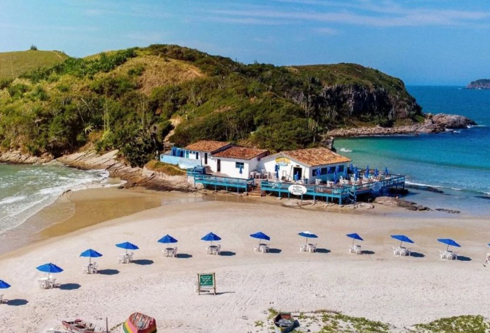 Cabo Frio retoma debate sobre destino da Cabana do Pescador no Peró