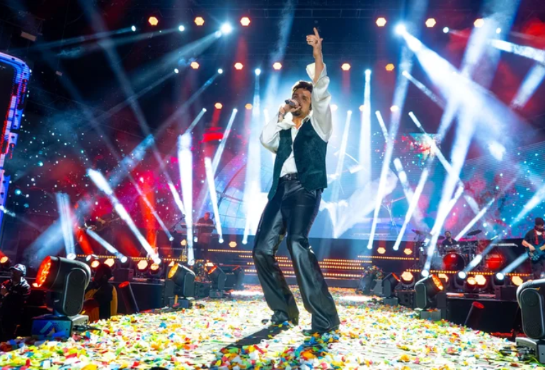 Luan Santana encerra turnê europeia com recorde de público em Londres