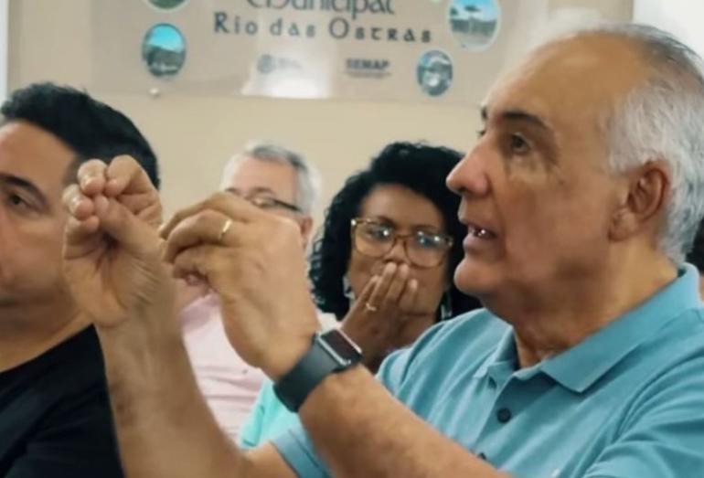 Prefeito de Rio das Ostras anuncia projeto de reforma administrativa no município