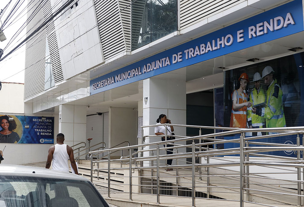 Macaé inicia a semana com centenas de vagas de trabalho disponíveis