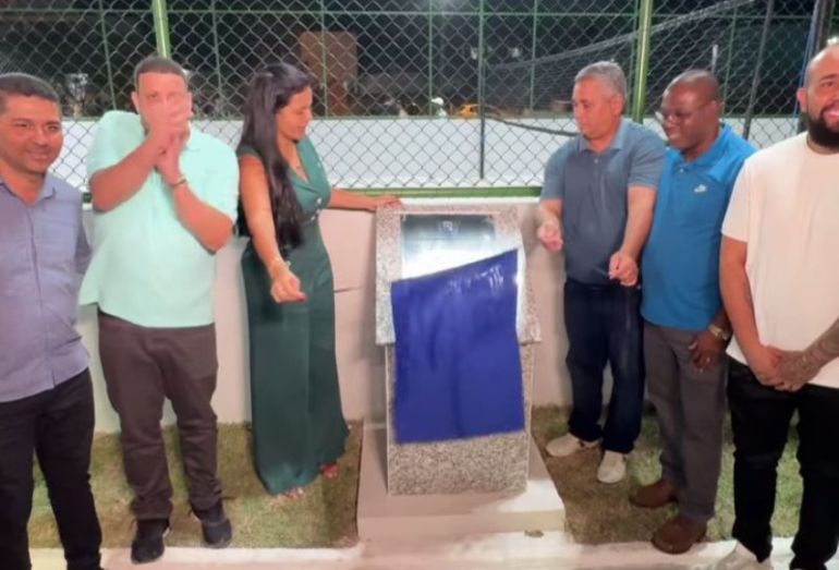 Prefeita Maira Figueiredo inaugura 2ª nova praça em Silva Jardim em 2025
