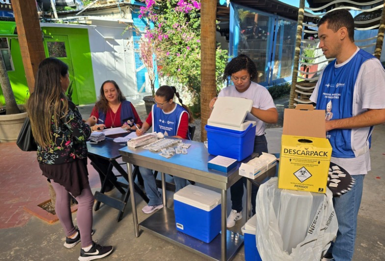 Vacinação contra a gripe ganha reforço com ações itinerantes em Macaé