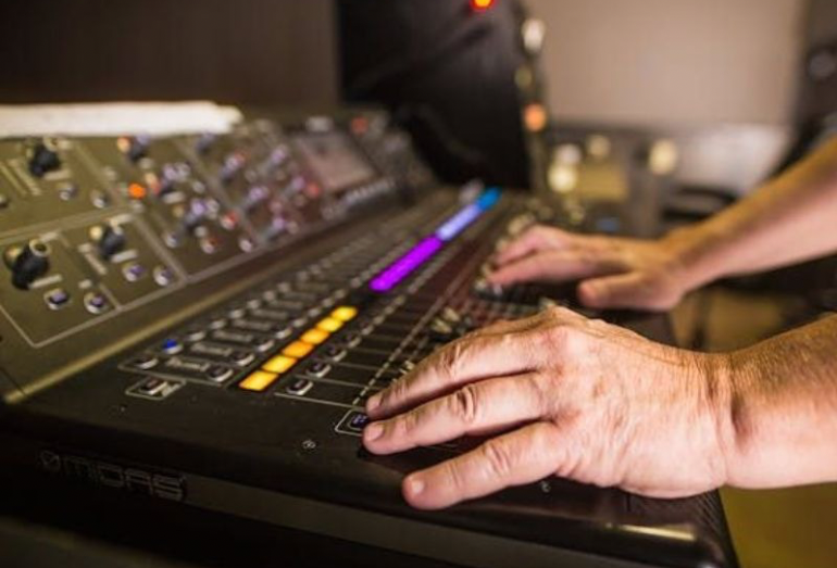 Rio das Ostras lança 4 editais culturais somando R$ 190 mil em investimentos