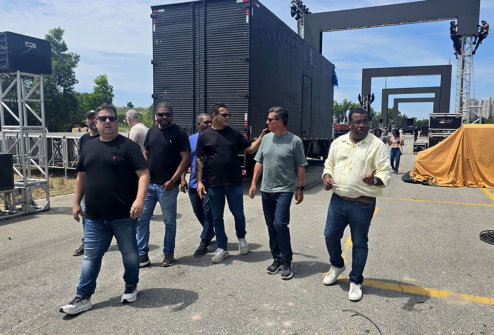 Prefeitura vistoria estrutura para os desfiles do Carnaval em Macaé