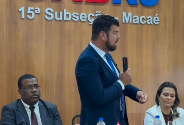 Prefeito fala sobre importância do diálogo com instituições em evento em Macaé