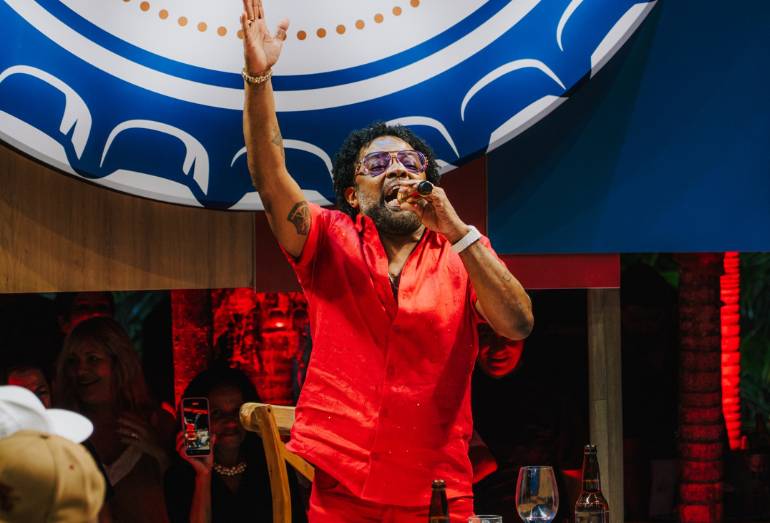 Xande de Pilares lança primeiro single do audiovisual 