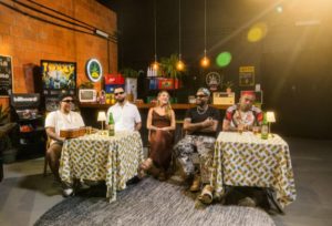 Lukinhas lança “Poesia de Boteco #2” ao lado de Luiz Lins, Chris MC, Caio Luccas e Cynthia Luz