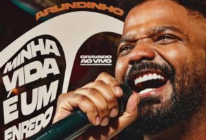 Arlindinho anuncia lançamento do audiovisual “Minha Vida é um Enredo”