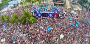 Trio FM O Dia no Bloco Primeiro Amor – Praia de São Conrado