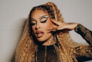 Gloria Groove fará show gratuito na Praça Mauá