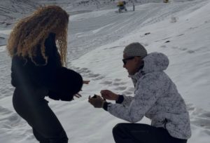 Vivi Noronha é pedida em casamento no Chile