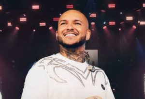 Suel lança “É Dela Que Eu Gosto” e dá início ao projeto “Ainda Mais 2002”